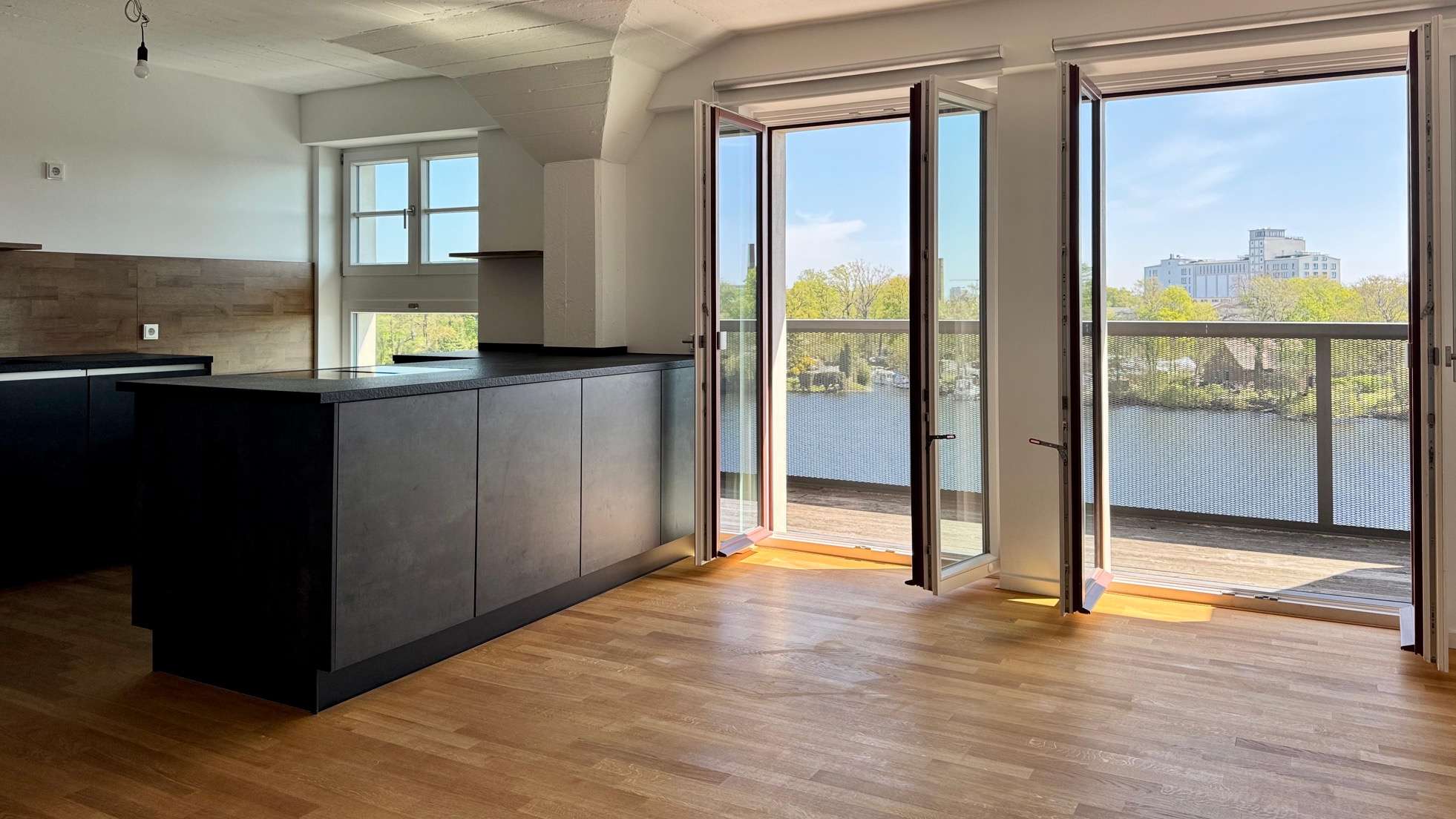 Thumbnail-Wohnung zum Mieten in Berlin 2.190,00 € 99.9 m²