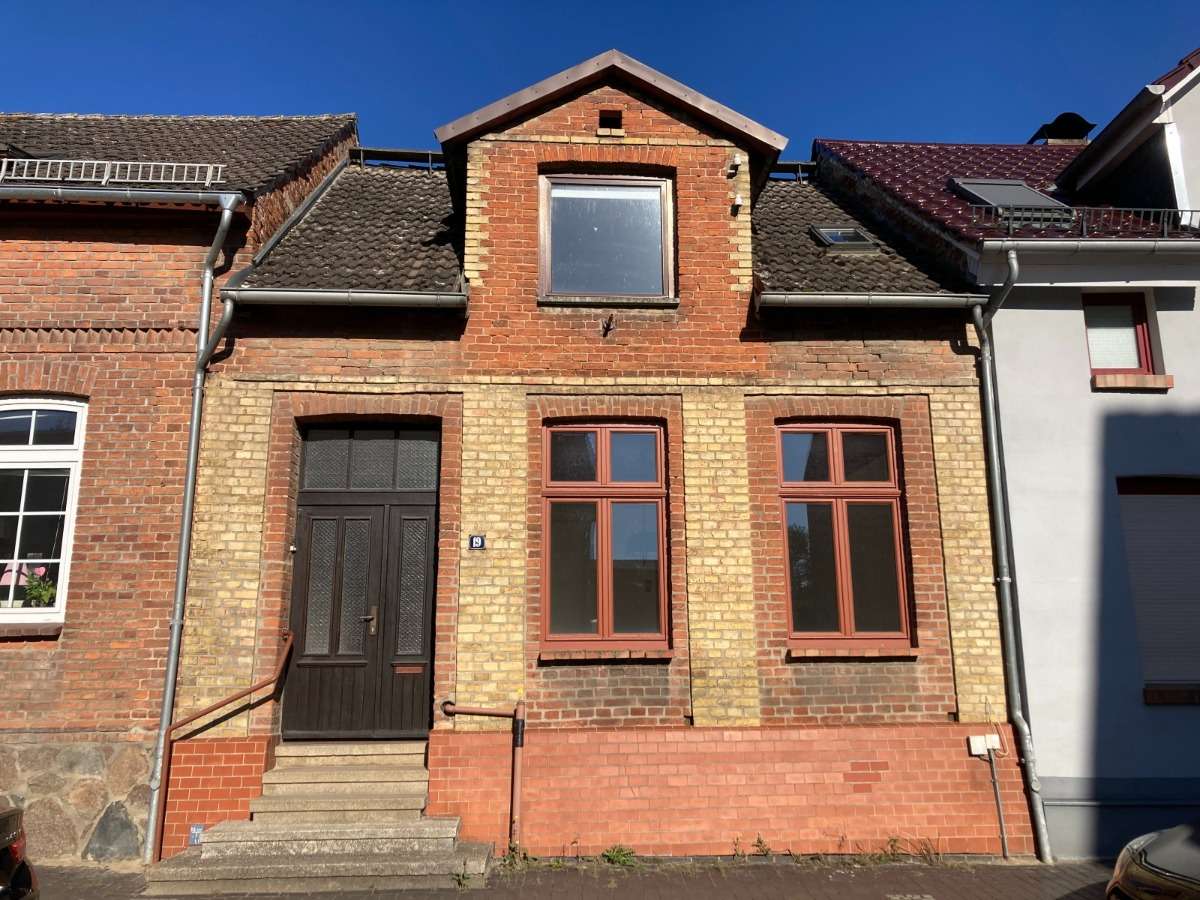 Thumbnail-Haus zum Kaufen in Teterow 130.000,00 € 95 m²