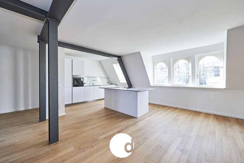Thumbnail-Wohnung zum Mieten in Stuttgart 3.560,00 € 161.73 m²