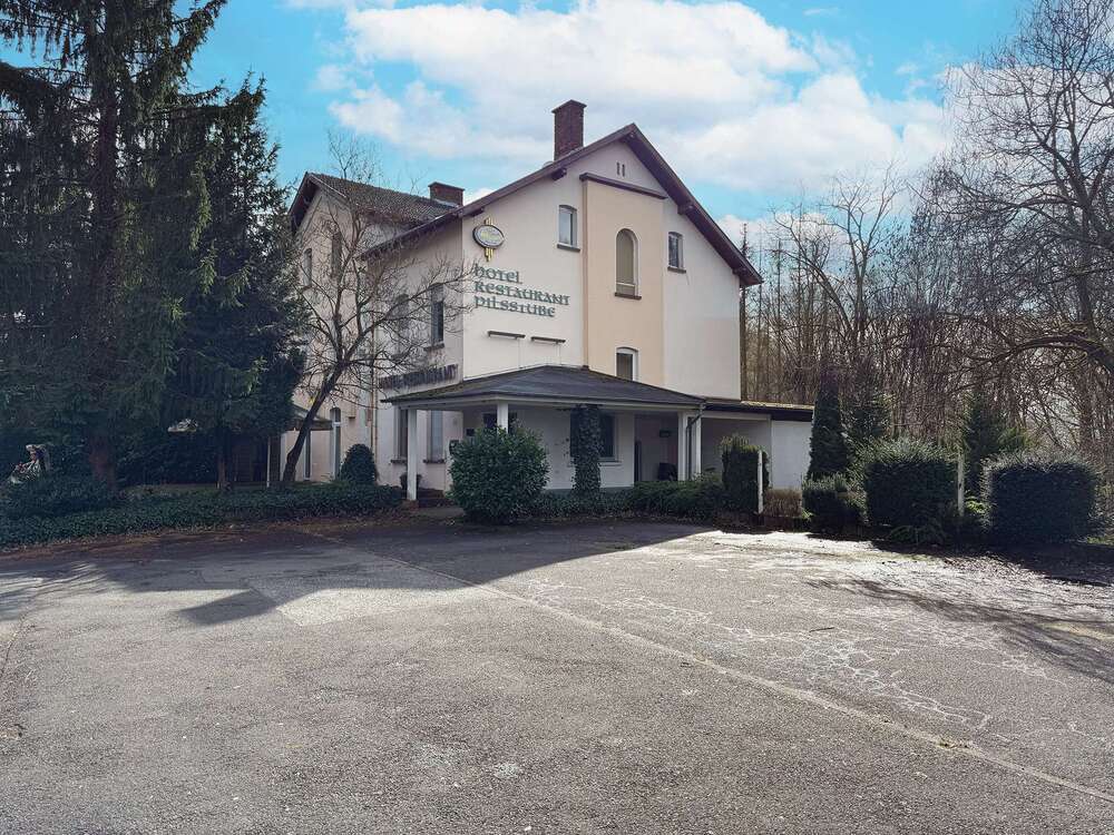 Thumbnail-Haus zum Kaufen in Quierschied 459.000,00 €