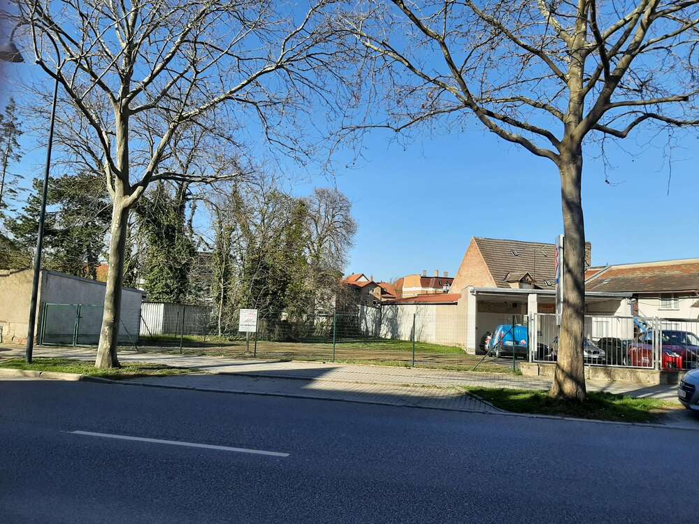 Thumbnail-Grundstück in Naumburg (Saale) 60.000,00 € 529 m²