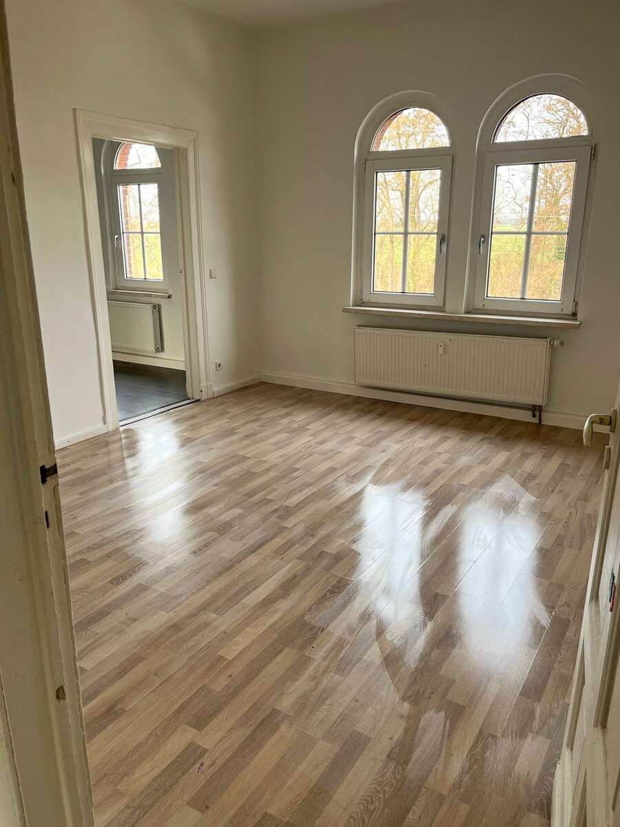 Thumbnail-Wohnung zum Mieten in Jesewitz 693,00 € 99 m²