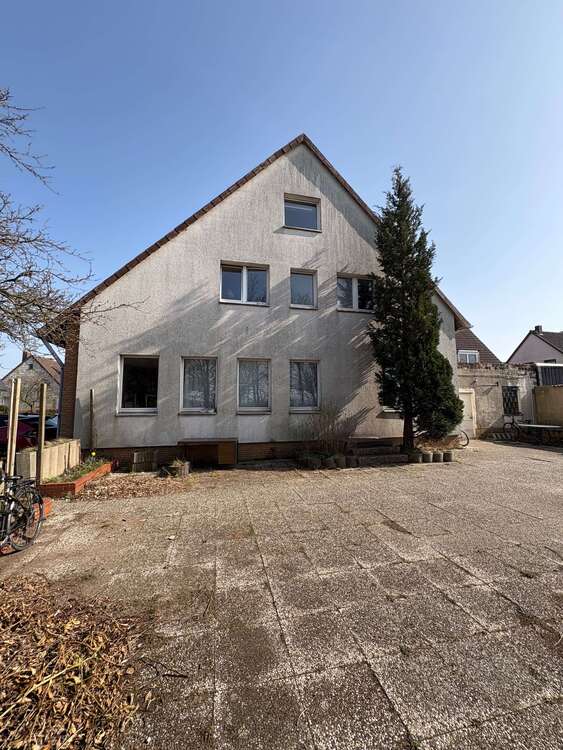 Thumbnail-Haus zum Kaufen in Hildesheim 590.000,00 € 300 m²