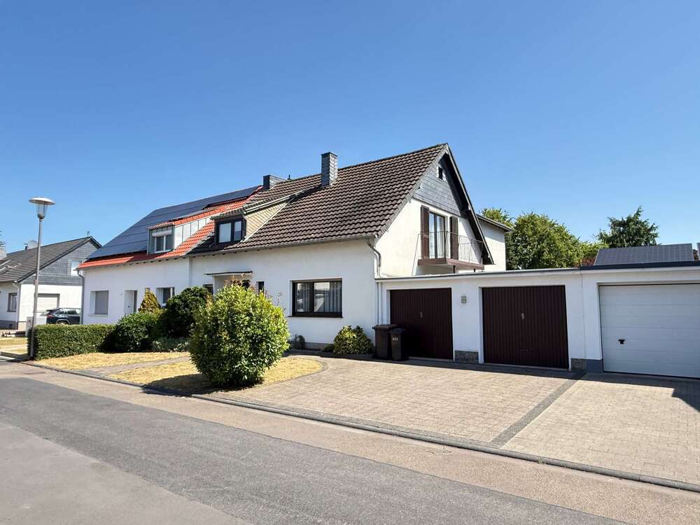 Thumbnail-Haus zum Kaufen in Köln - Brück 742.000,00 € 177 m²