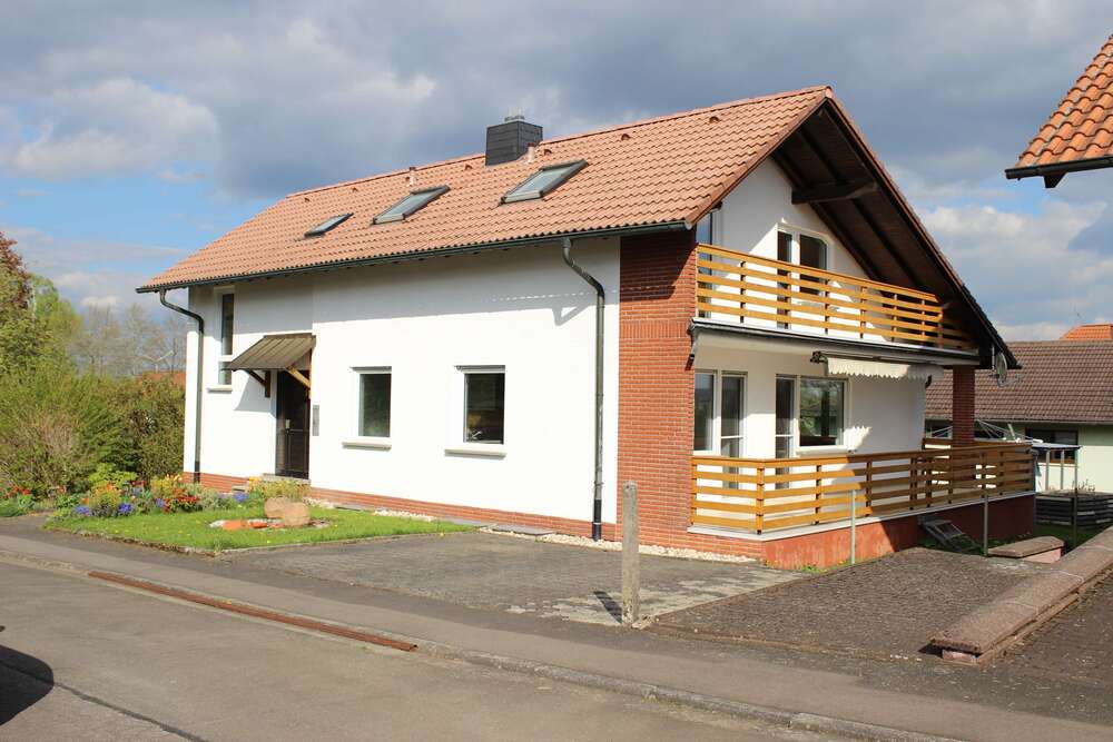 Thumbnail-Haus zum Kaufen in Romrod-Stadtteil 365.000,00 € 165 m²