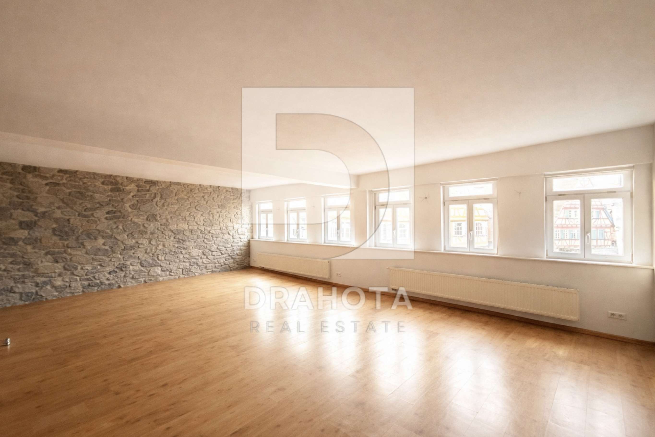 Thumbnail-Wohnung zum Mieten in Herrenberg 1.440,00 € 120 m²