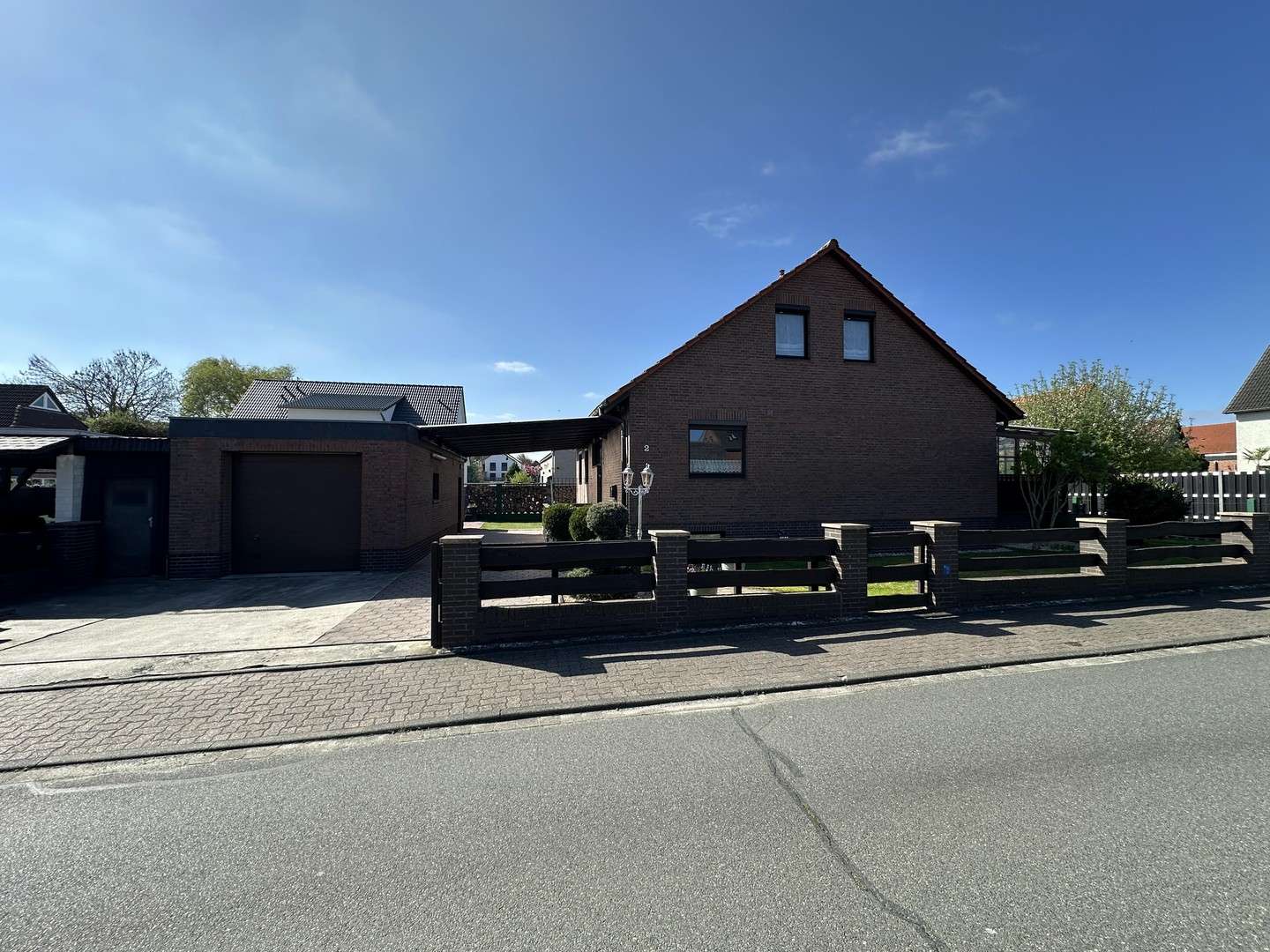 Thumbnail-Haus zum Kaufen in Wolfsburg 399.000,00 € 140 m²