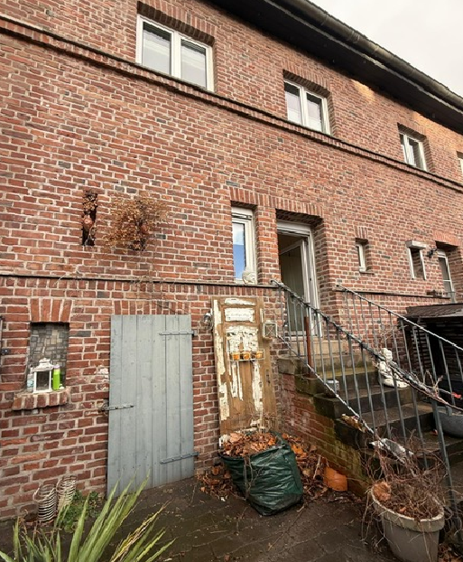 Thumbnail-Haus zum Kaufen in Duisburg 230.000,00 € 90 m²