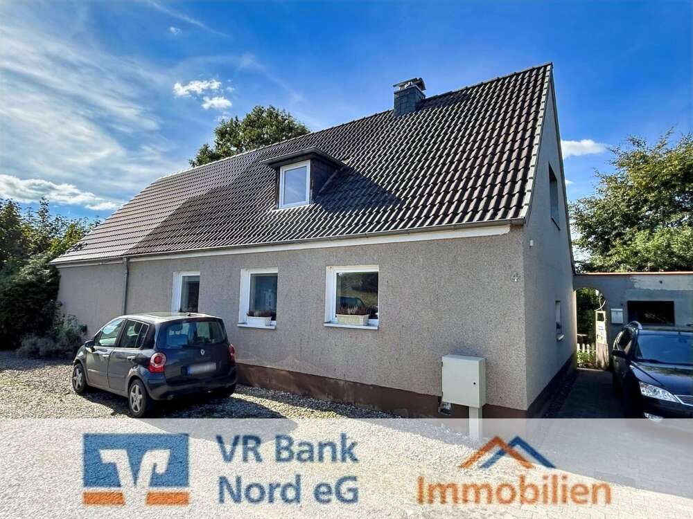Thumbnail-Haus zum Kaufen in Lindewitt 179.000,00 € 155.76 m²