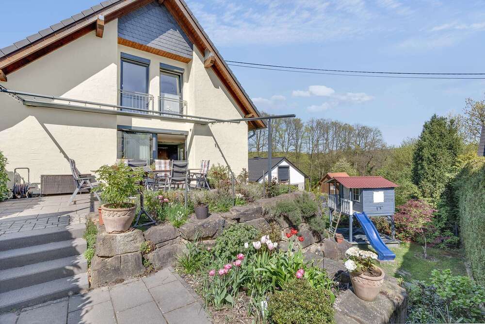 Thumbnail-Haus zum Kaufen in Rengsdorf 549.000,00 € 153 m²