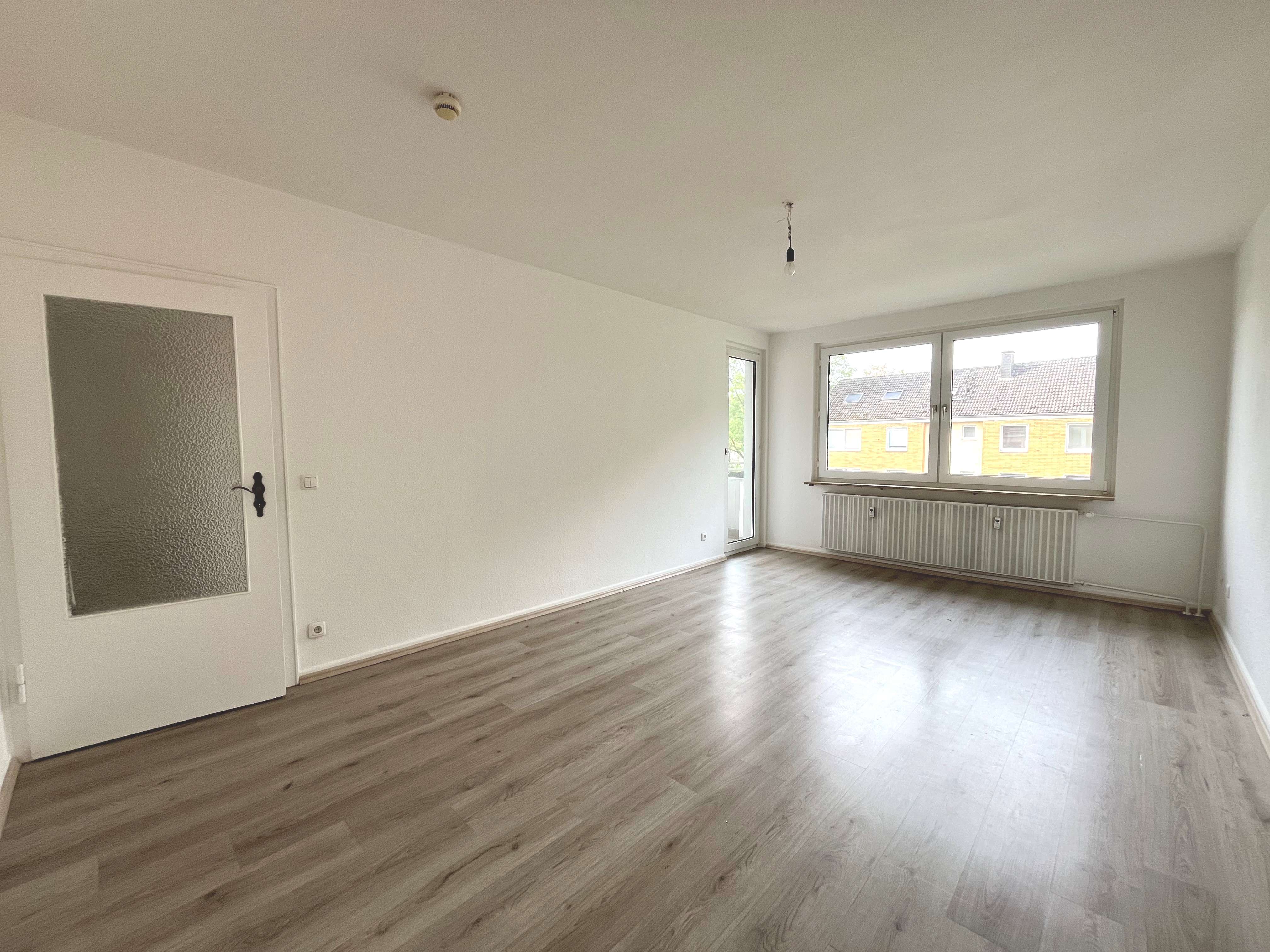 Thumbnail-Wohnung zum Kaufen in Duisburg 130.000,00 € 67 m²