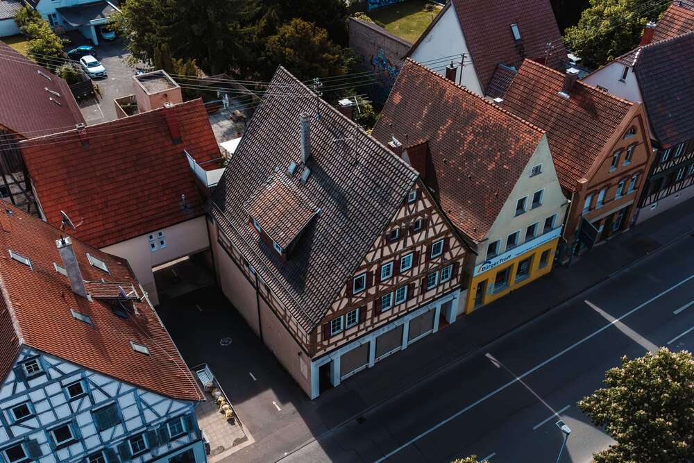 Thumbnail-Haus zum Kaufen in Kirchheim unter Teck 1.399.000,00 € 240 m²