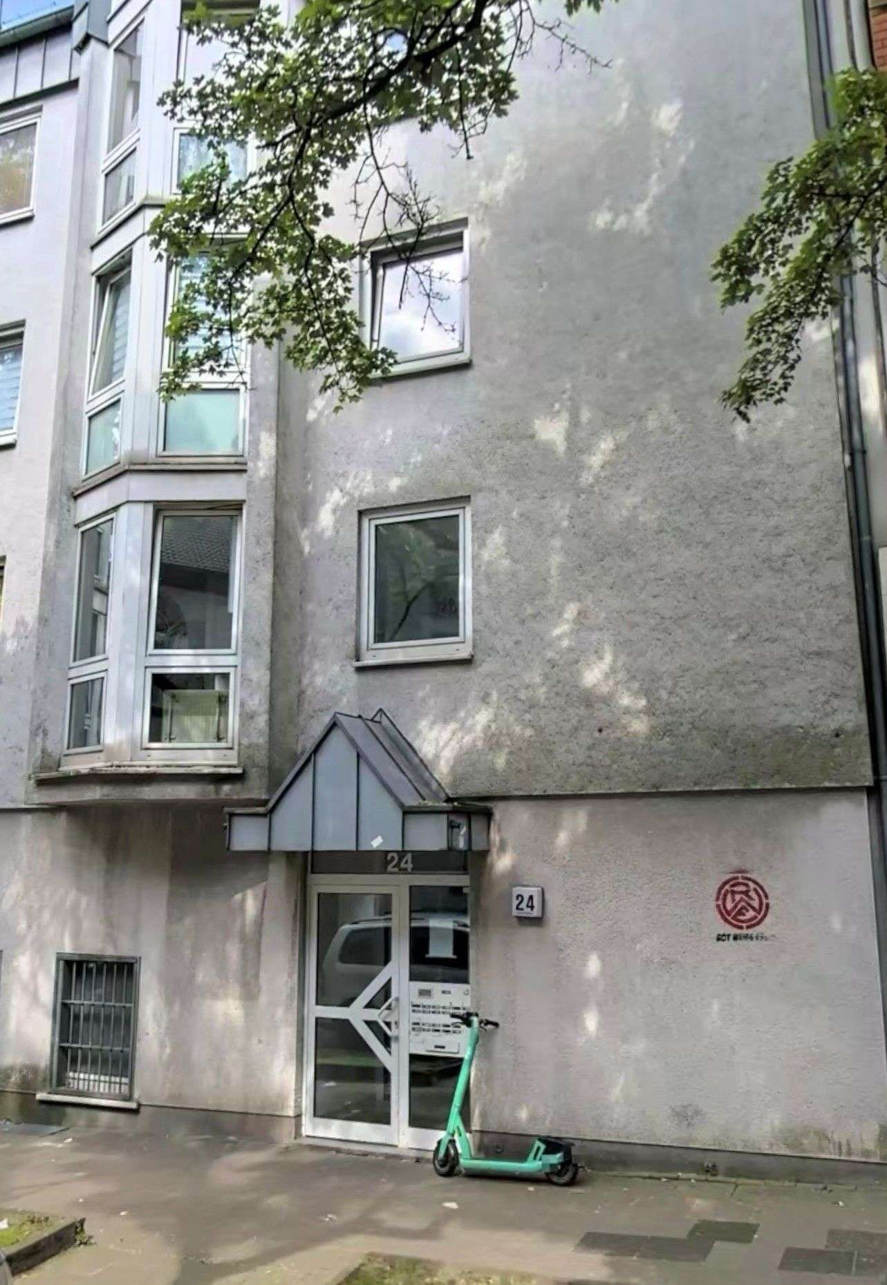 Thumbnail-Wohnung zum Kaufen in Essen 82.000,00 € 39.04 m²