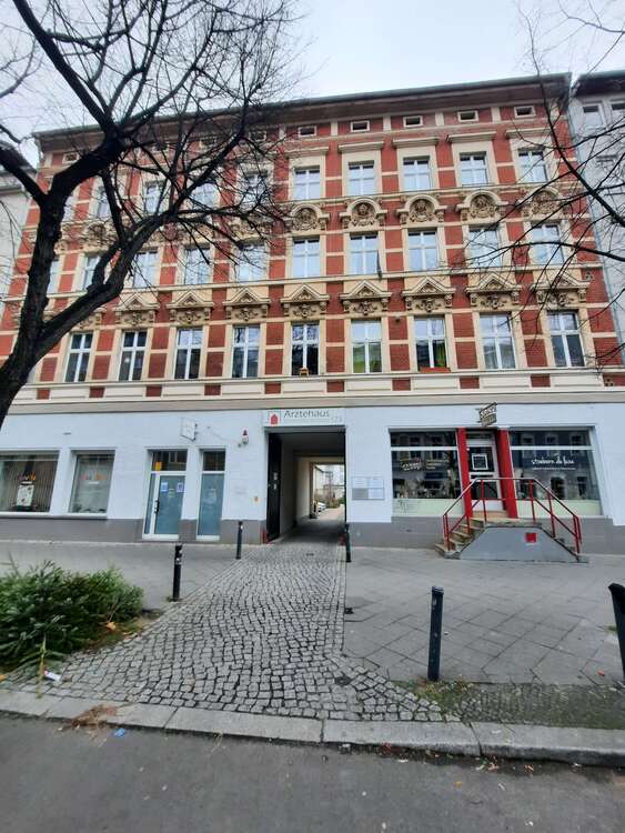 Thumbnail-Büro in Berlin 2.400,00 € 279.48 m²