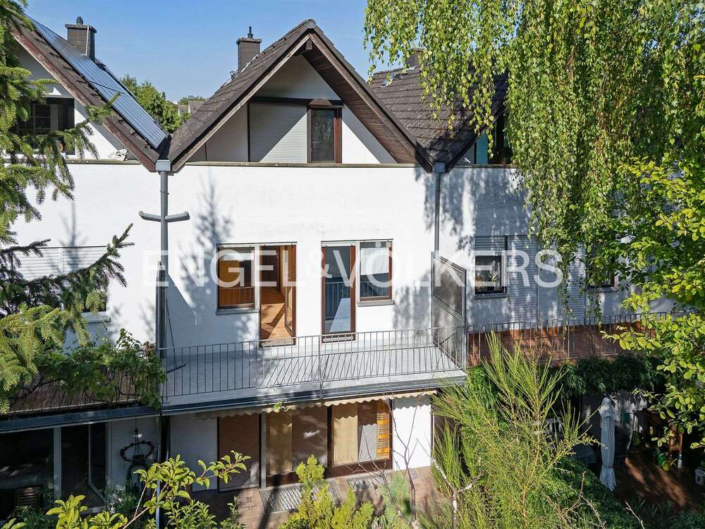Thumbnail-Haus zum Kaufen in Eschborn 680.000,00 € 164 m²