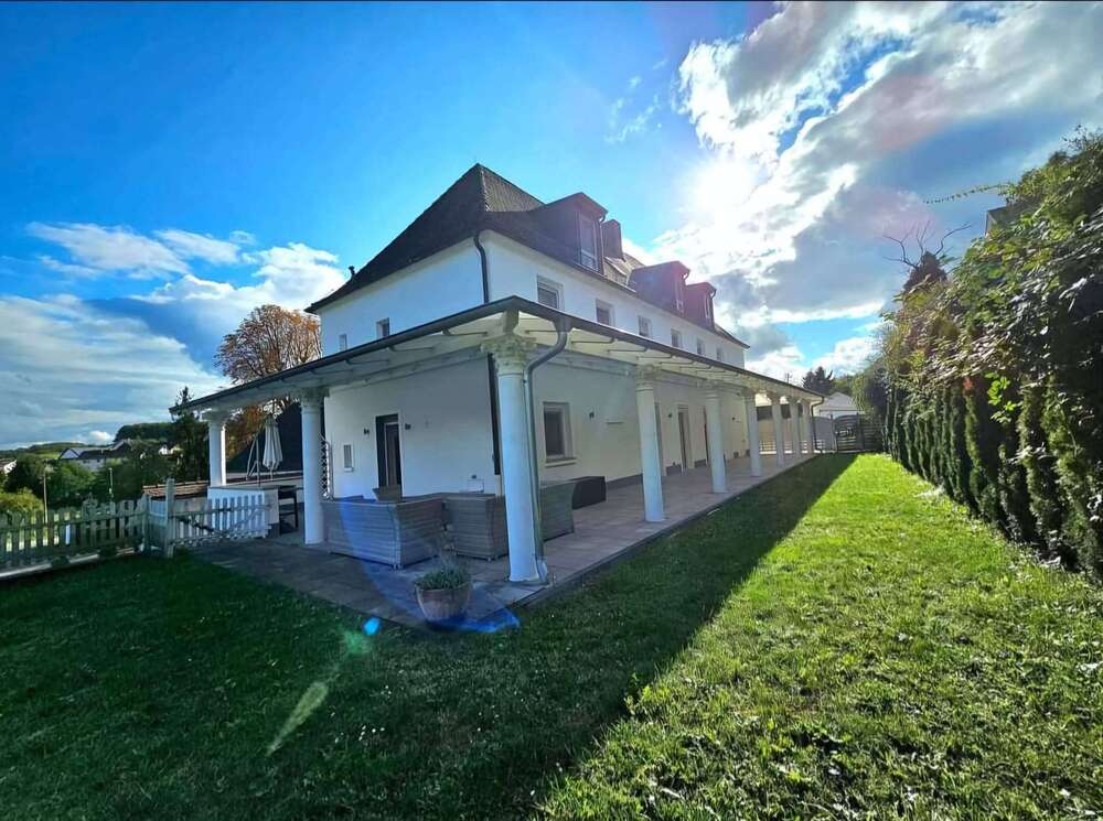 Thumbnail-Haus zum Kaufen in Niedermohr 485.000,00 € 300 m²