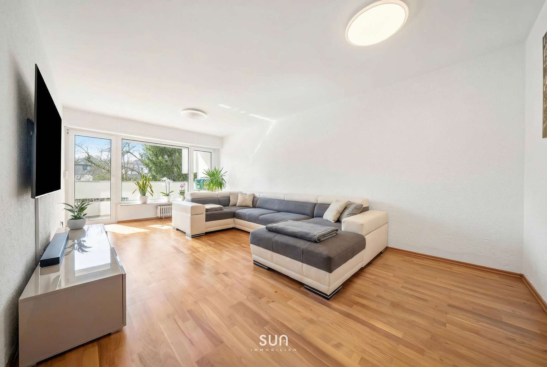 Thumbnail-Wohnung zum Kaufen in Kelkheim (Taunus) 350.000,00 € 90 m²