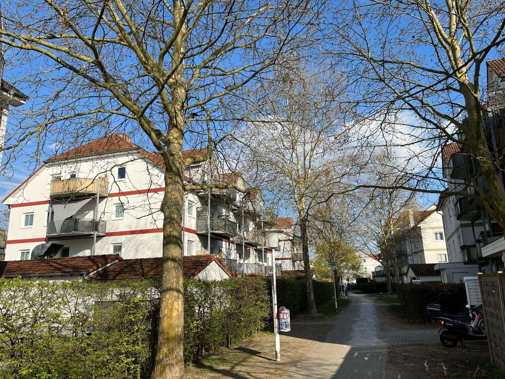 Thumbnail-Wohnung zum Kaufen in Blankenfelde-Mahlow 119.900,00 € 40 m²