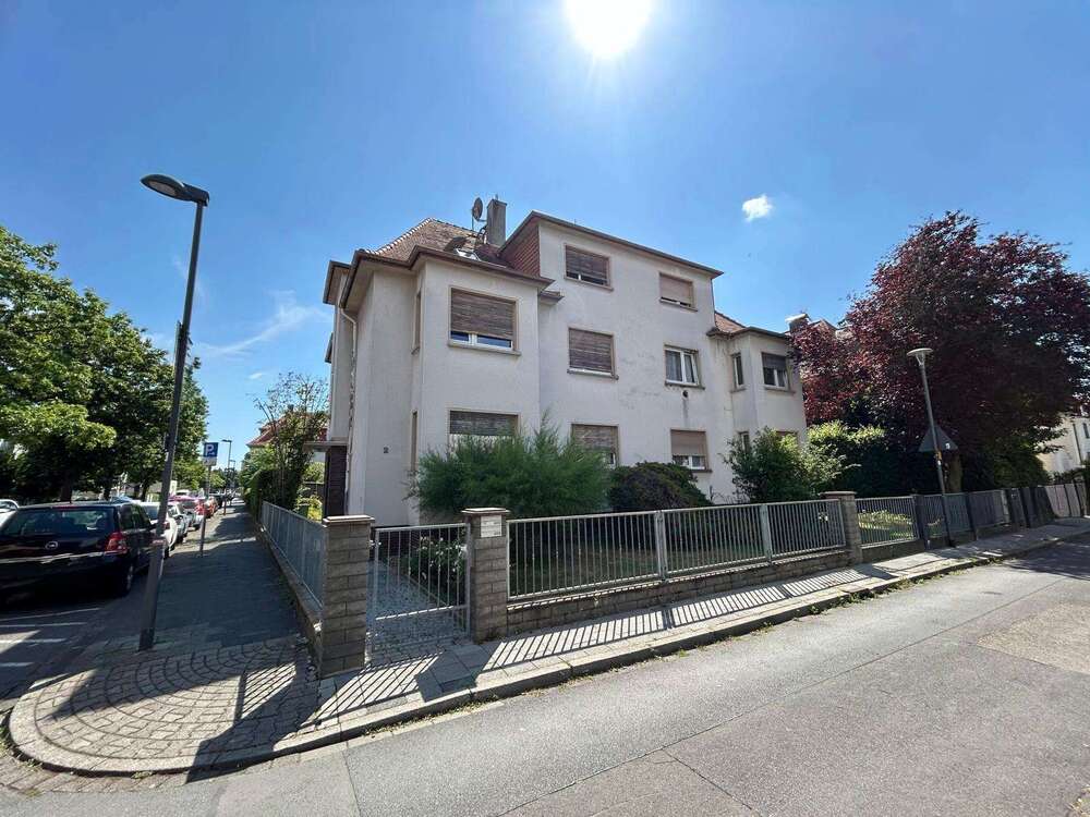 Thumbnail-Haus zum Kaufen in Offenbach 738.000,00 € 185 m²