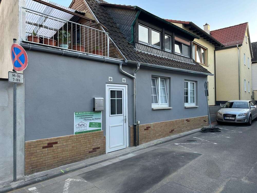 Thumbnail-Haus zum Kaufen in Bodenheim 125.000,00 € 69 m²