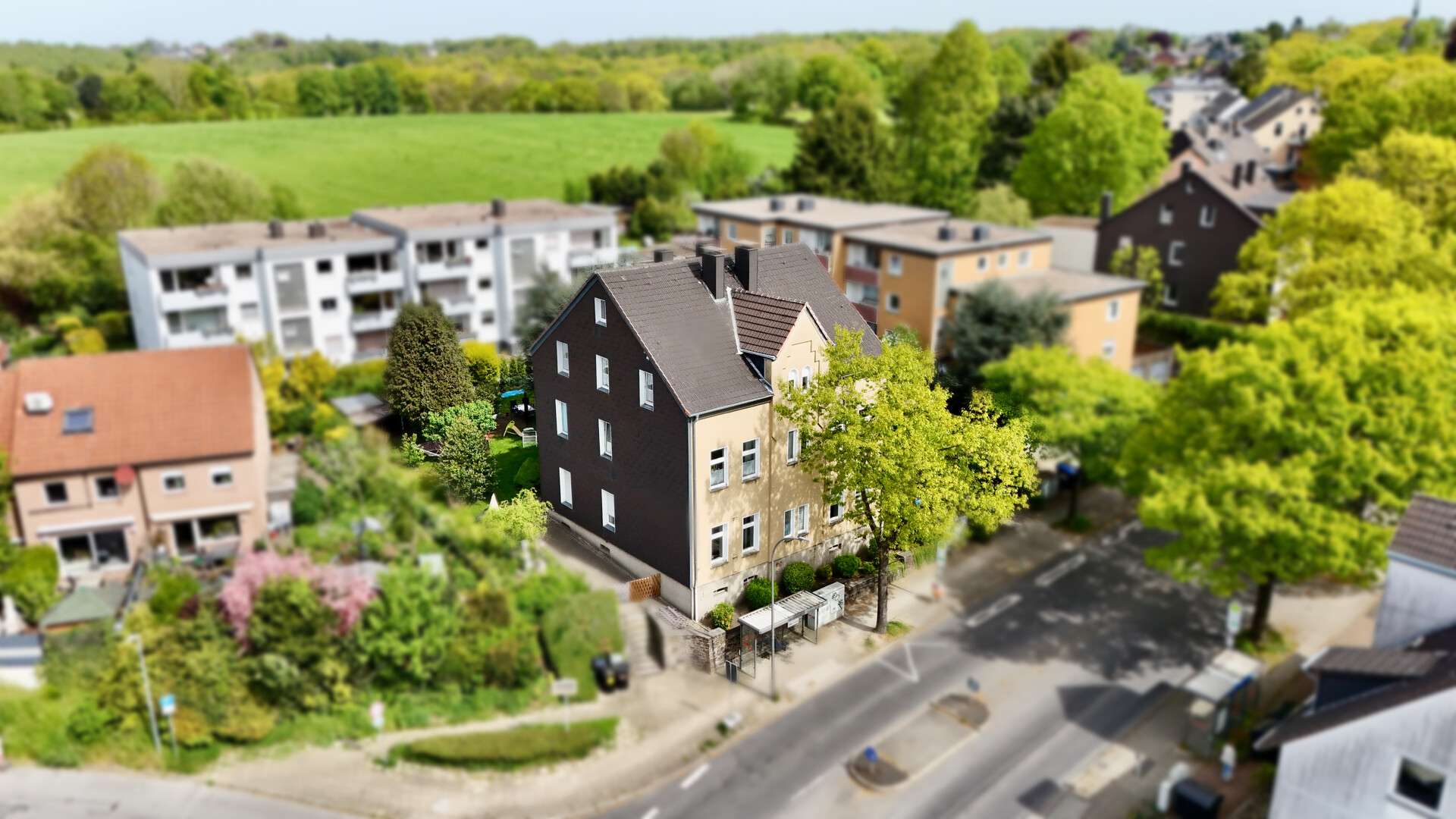 Thumbnail-Haus zum Kaufen in Bochum 525.000,00 € 390 m²
