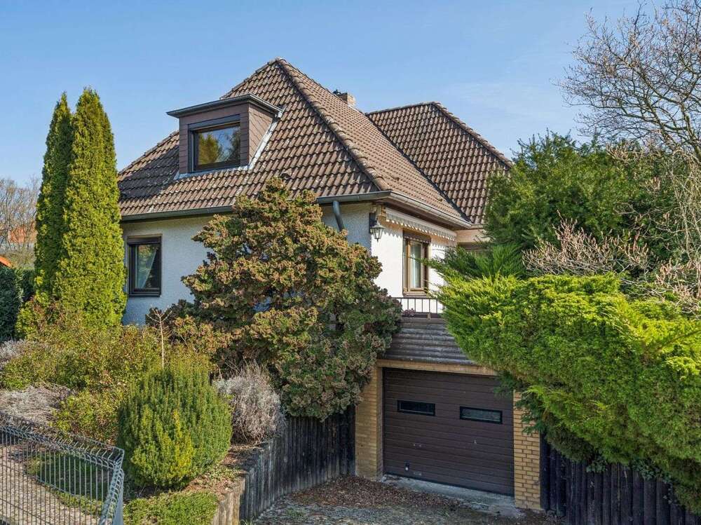 Thumbnail-Haus zum Kaufen in Laatzen 315.000,00 € 127.94 m²