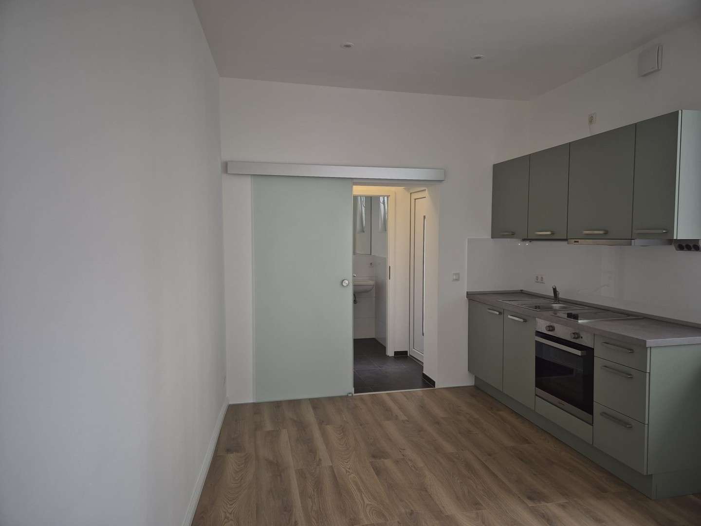 Thumbnail-Wohnung zum Mieten in Bonn 385,00 € 20 m²