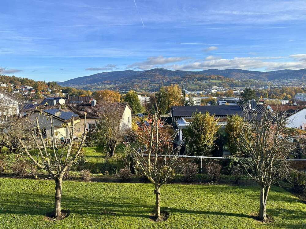 Thumbnail-Haus zum Kaufen in Deggendorf 595.000,00 € 192 m²