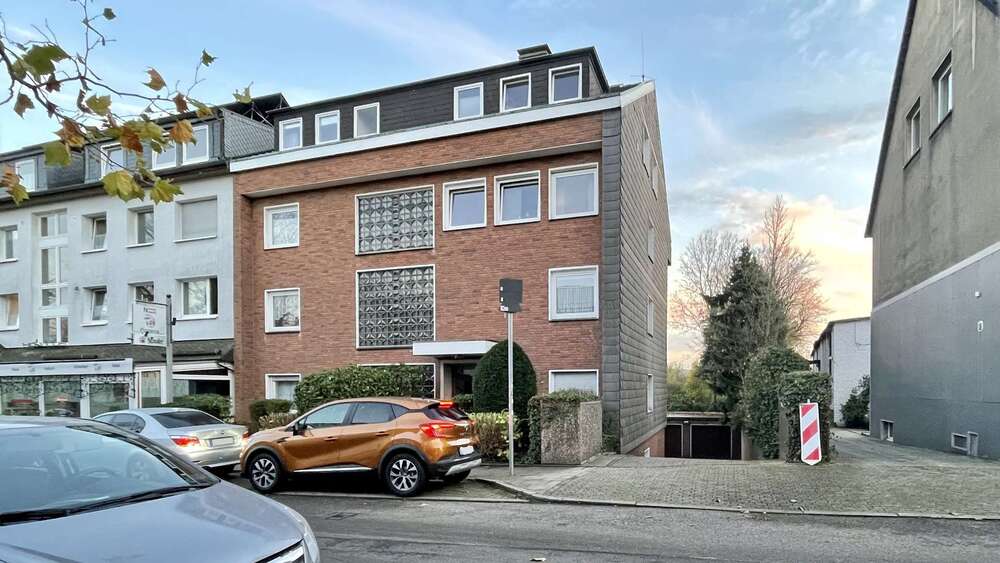 Thumbnail-Wohnung zum Kaufen in Essen 209.000,00 € 90.61 m²