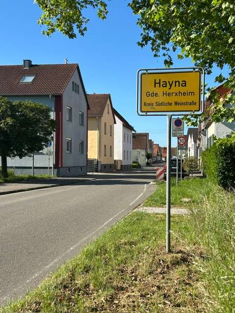 Thumbnail-Haus zum Kaufen in Herxheim 359.000,00 € 172 m²