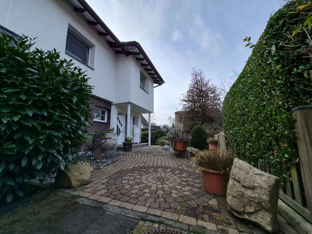 Thumbnail-Haus zum Kaufen in Bergisch Gladbach 859.000,00 € 181 m²