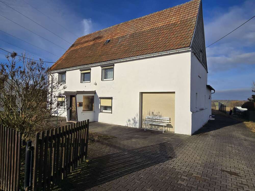 Thumbnail-Haus zum Kaufen in Freiberg 137.000,00 € 131 m²