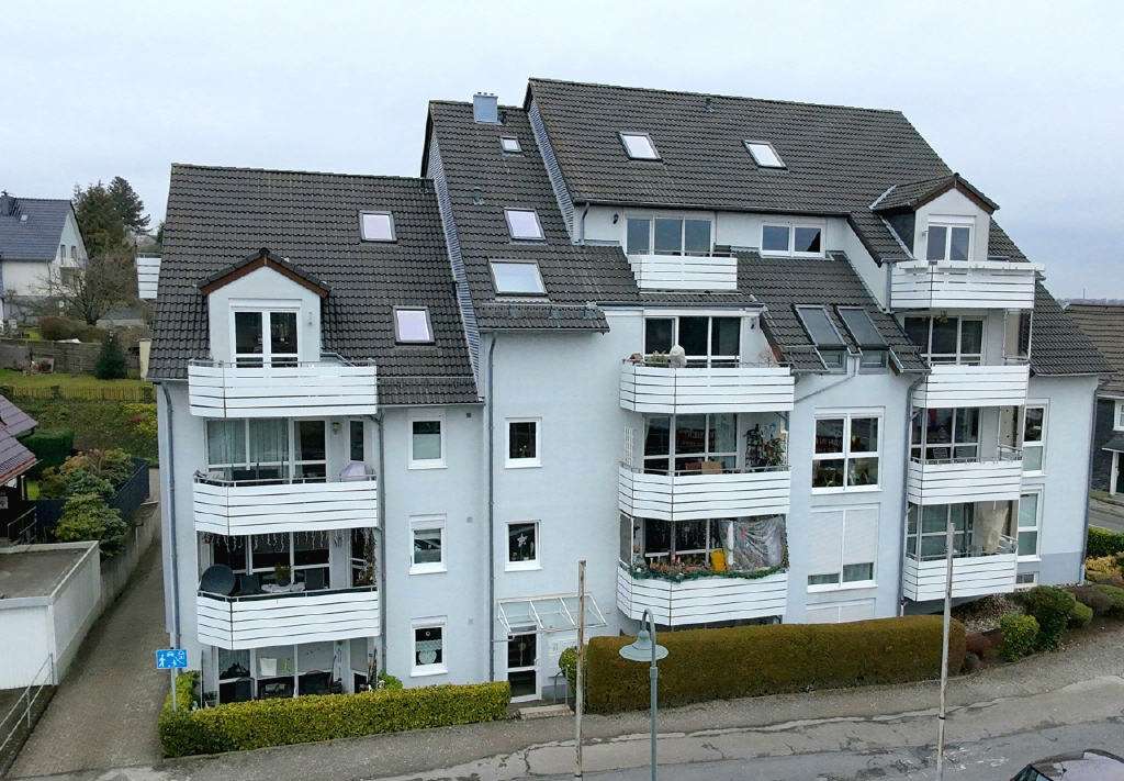 Thumbnail-Wohnung zum Kaufen in Wermelskirchen 299.000,00 € 104 m²