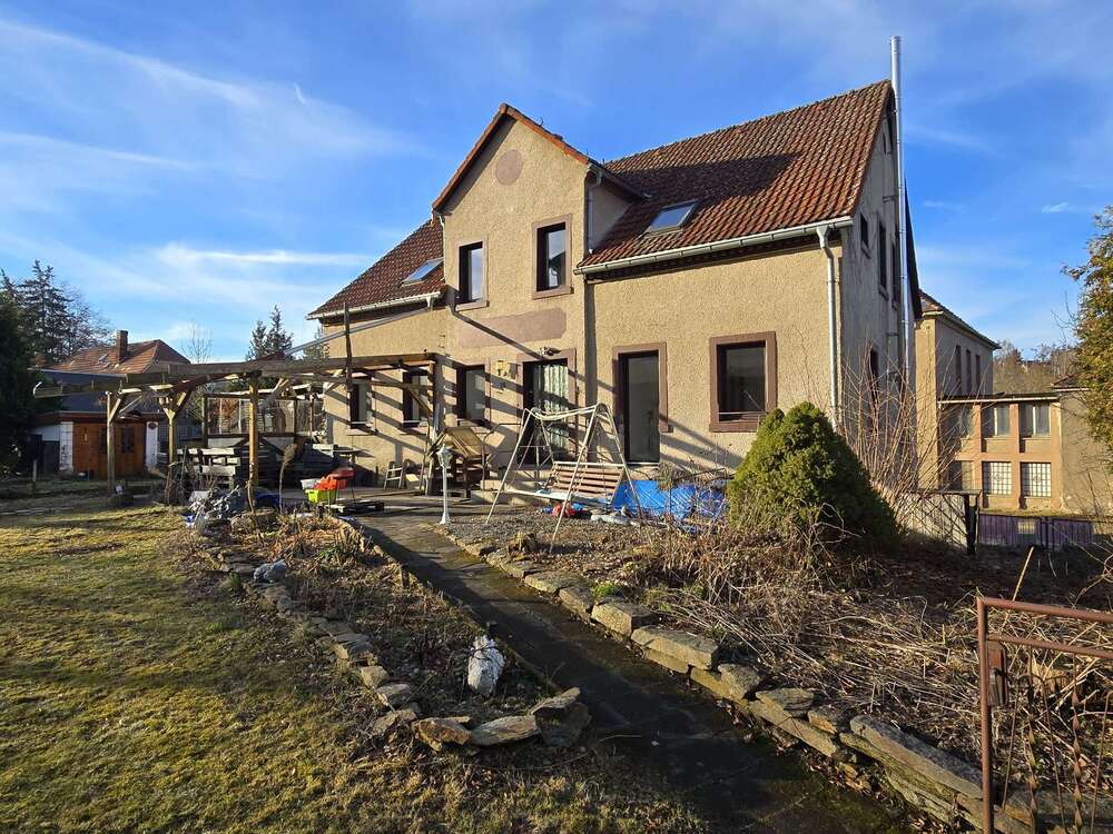 Thumbnail-Haus zum Kaufen in Halsbrücke 265.000,00 € 185 m²