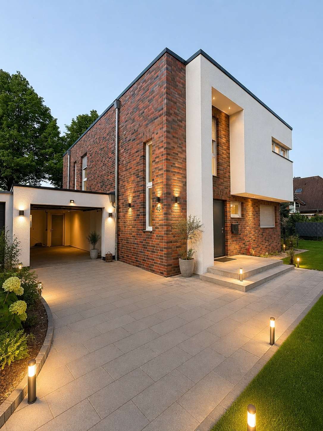 Thumbnail-Haus zum Mieten in Meerbusch 3.200,00 € 200 m²