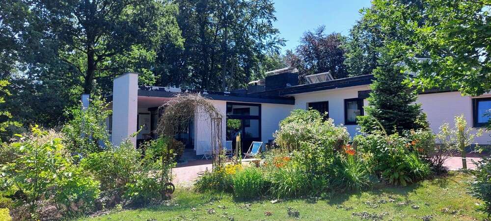 Thumbnail-Haus zum Kaufen in Hambergen 650.000,00 € 245 m²
