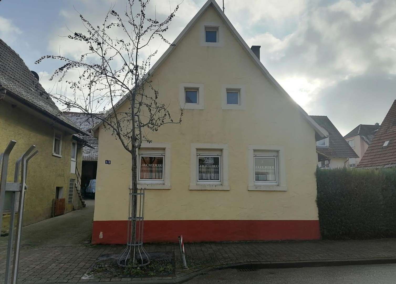 Thumbnail-Haus zum Kaufen in Bruchsal 439.000,00 € 131.3 m²