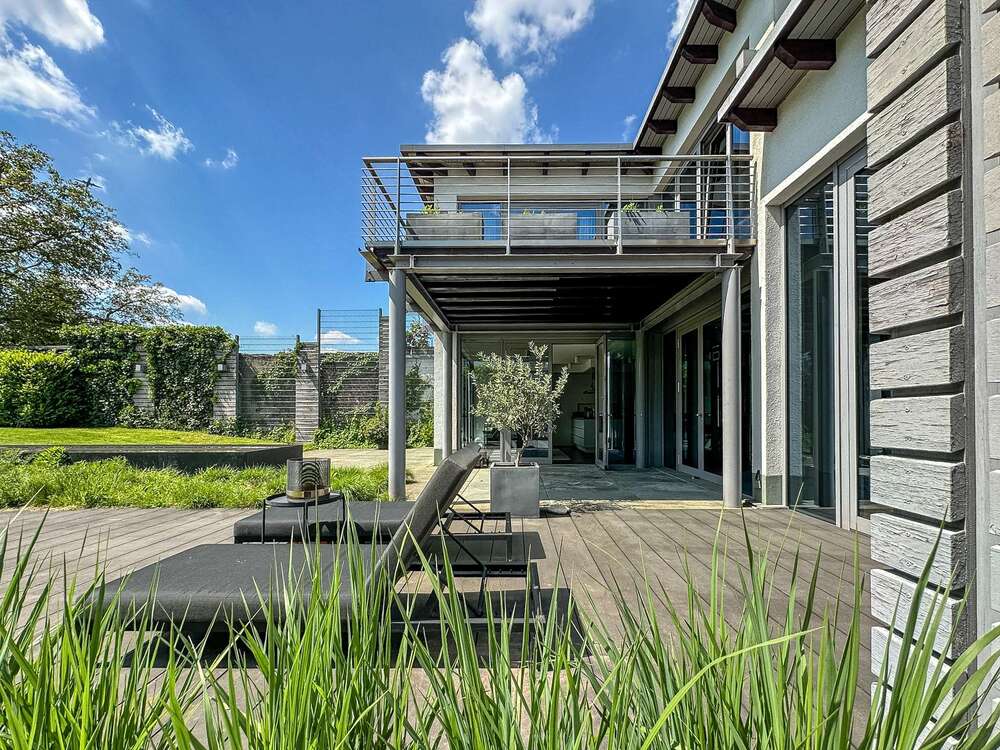 Thumbnail-Haus zum Kaufen in Meerbusch 1.950.000,00 € 306 m²