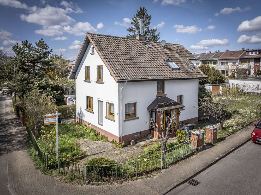 Thumbnail-Haus zum Kaufen in Wiesbaden 590.000,00 € 99.34 m²