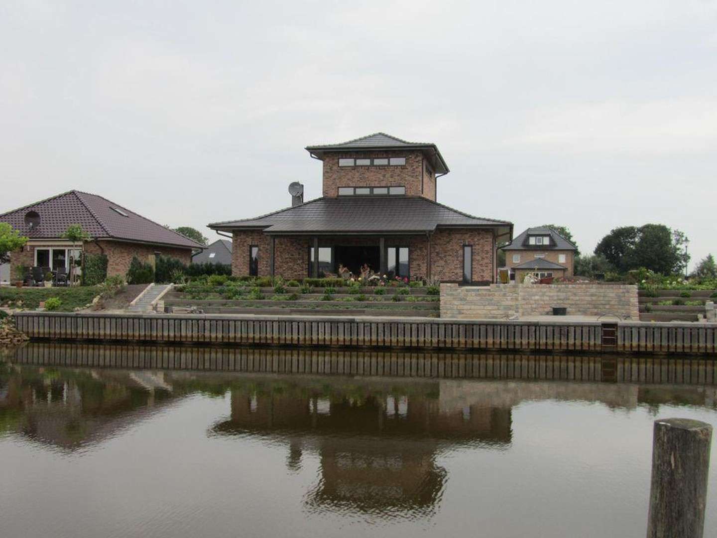 Thumbnail-Haus zum Kaufen in Rhede (Ems) 895.000,00 € 354 m²