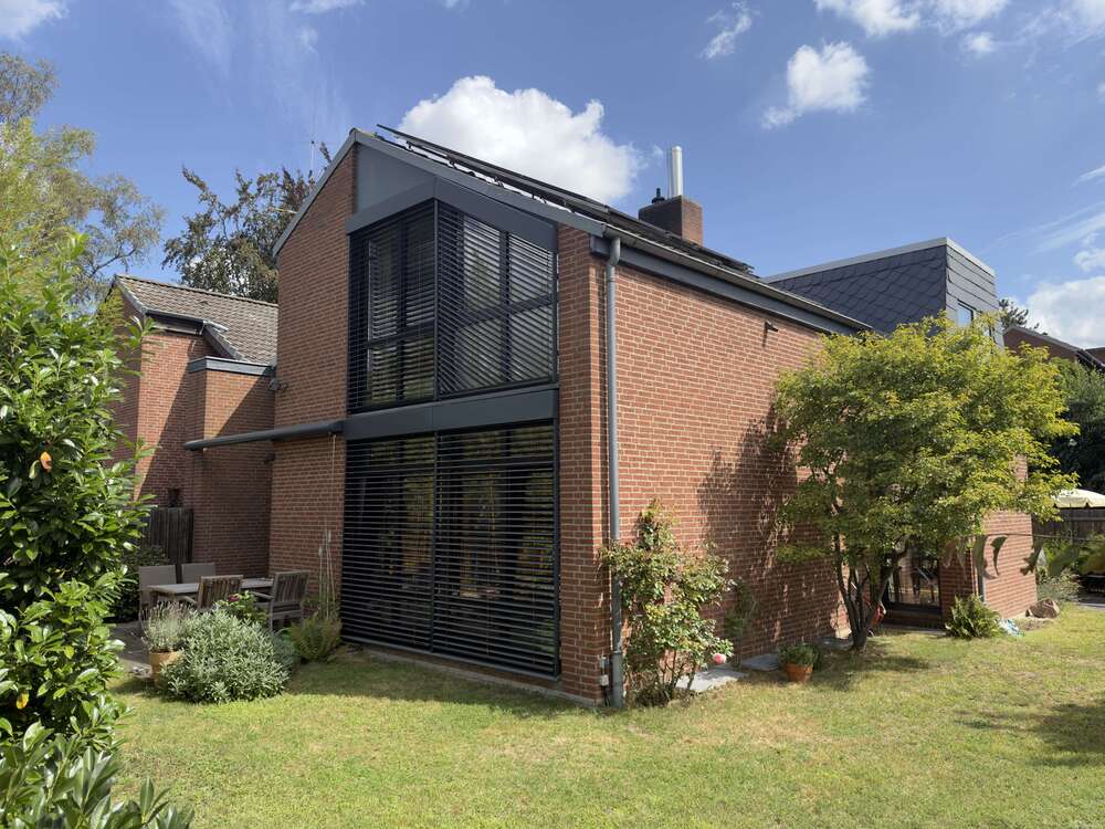 Thumbnail-Haus zum Kaufen in Hannover 842.000,00 € 179 m²
