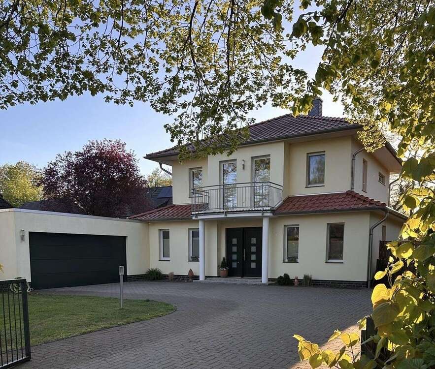 Thumbnail-Haus zum Kaufen in Hude 749.000,00 € 149 m²