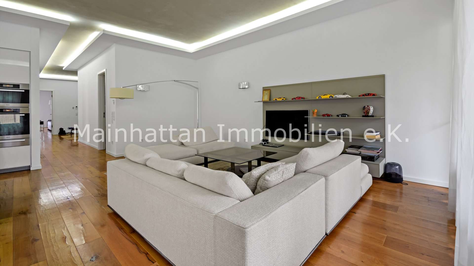 Thumbnail-Wohnung zum Mieten in Frankfurt am Main-Westend 4.150,00 € 165 m²