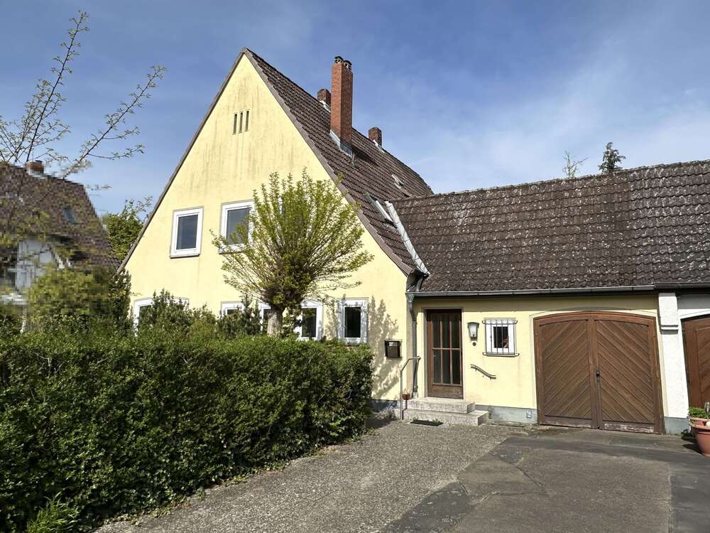 Thumbnail-Haus zum Kaufen in Braunschweig 599.000,00 € 231 m²