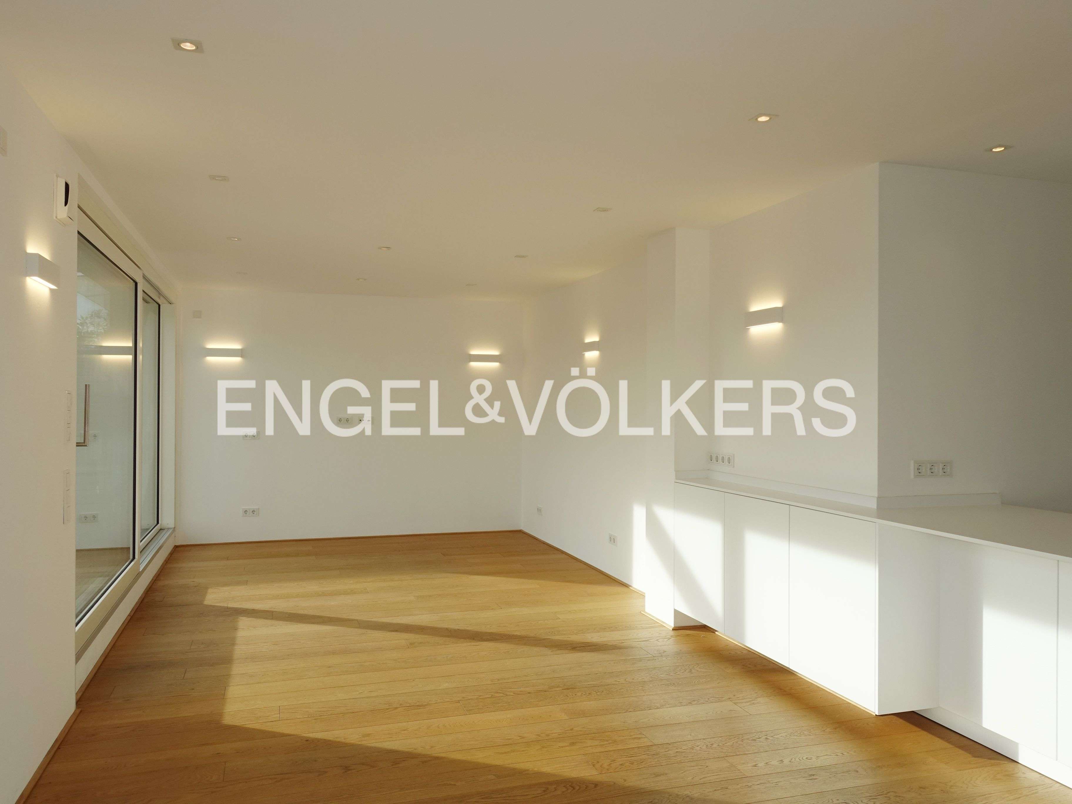 Thumbnail-Wohnung zum Mieten in Tübingen 2.350,00 € 135 m²