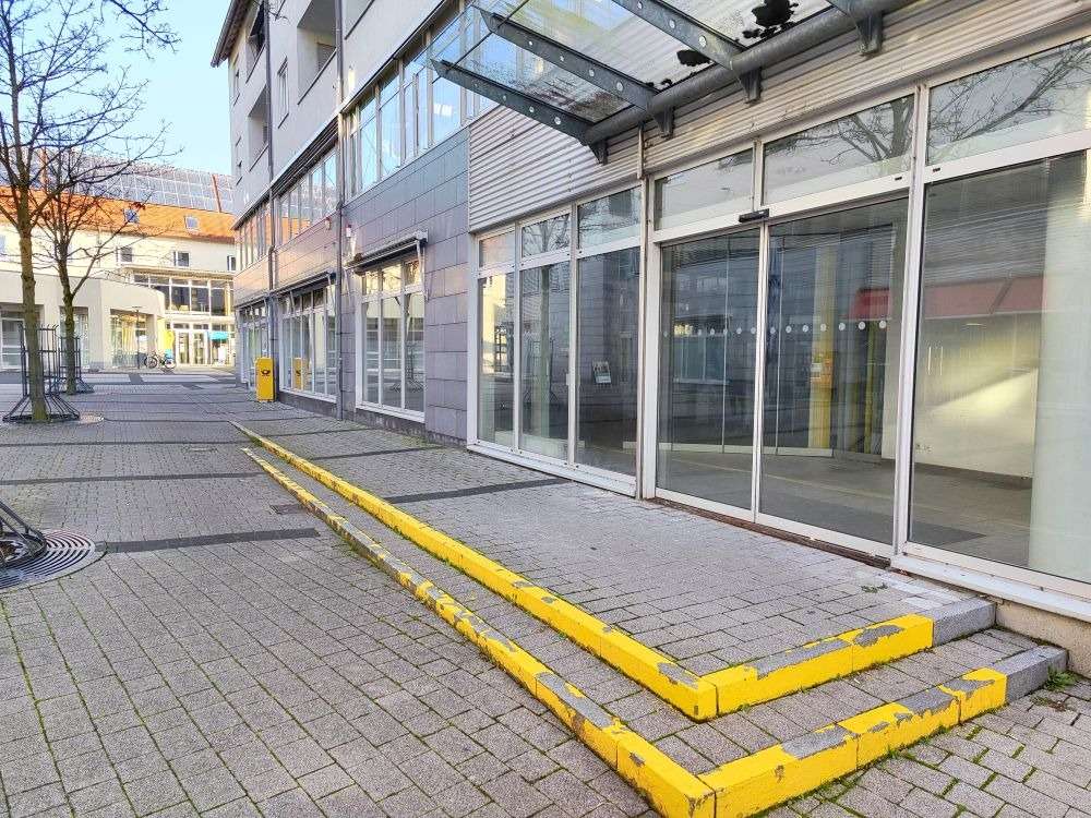 Thumbnail-Büro in Backnang 2.700,00 € 246.88 m²