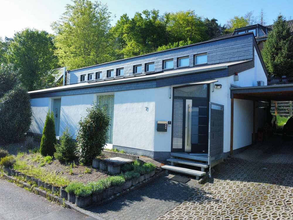 Thumbnail-Haus zum Kaufen in Lohmar 649.000,00 € 185 m²