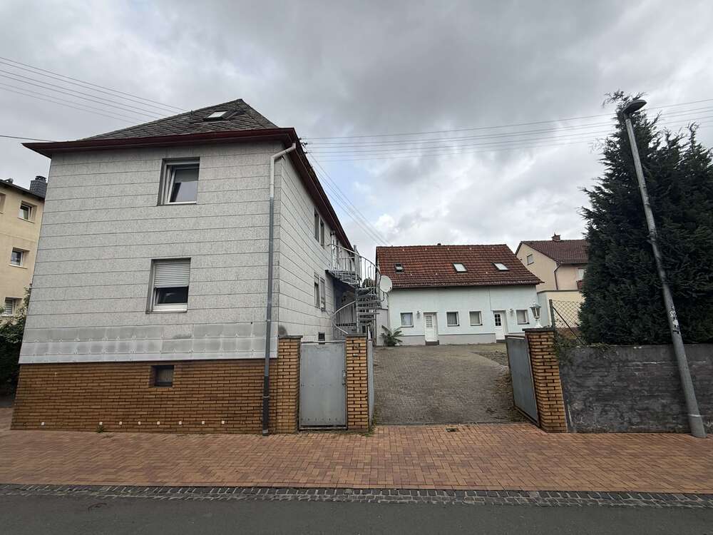 Thumbnail-Haus zum Kaufen in Steinbach 625.000,00 € 163.45 m²