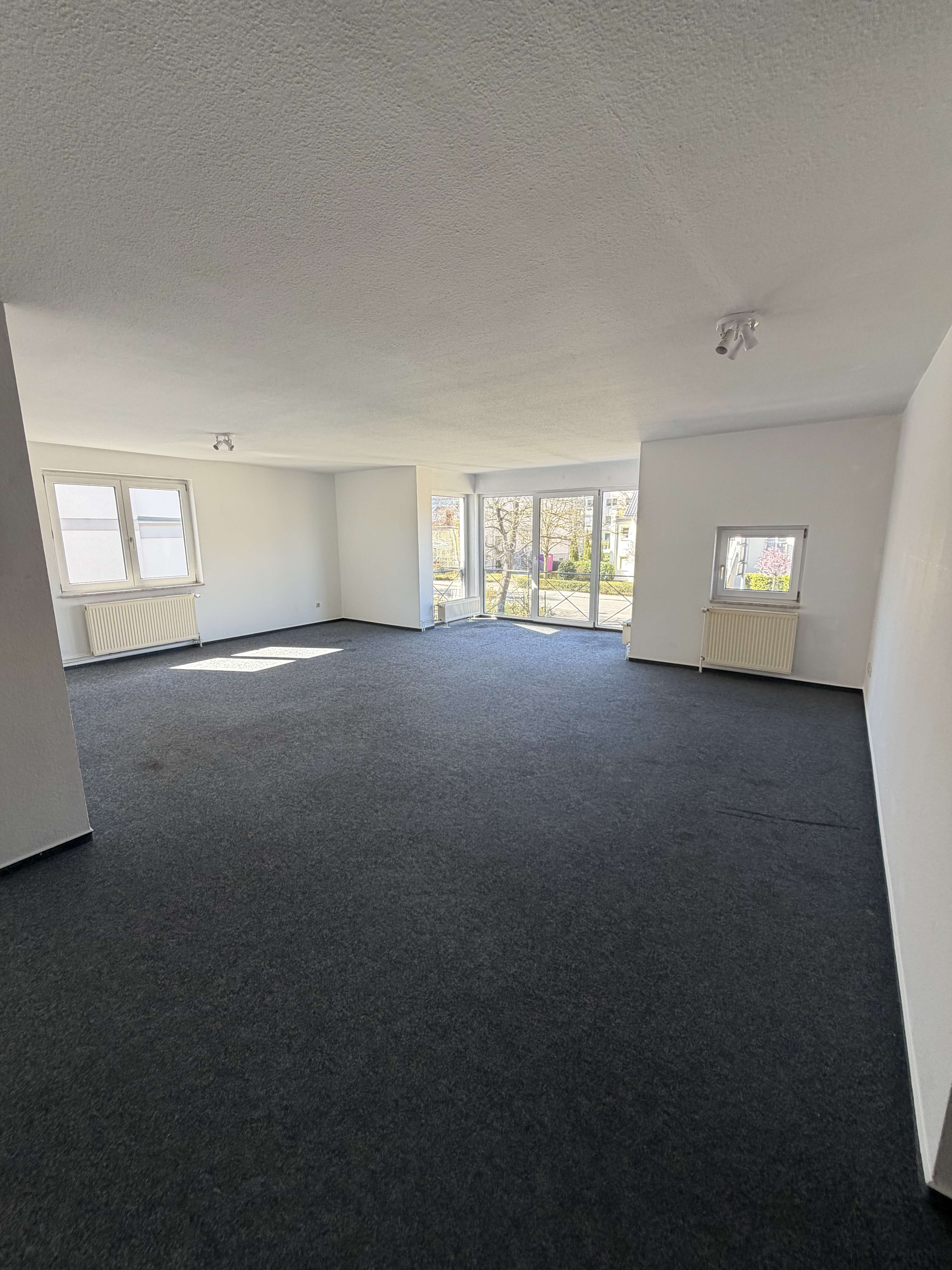 Thumbnail-Büro in Kühlungsborn 1.765,30 € 176.53 m²