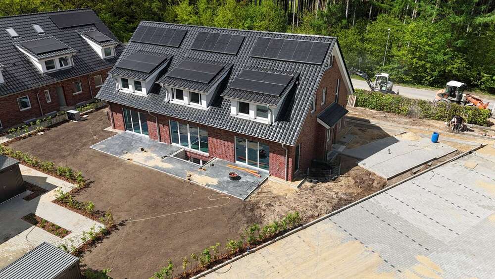 Thumbnail-Haus zum Mieten in Buchholz in der Nordheide 1.767,98 € 107.15 m²